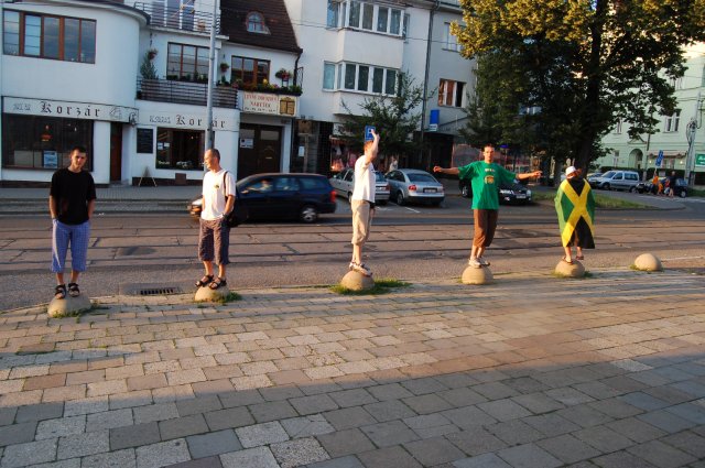2.JPG